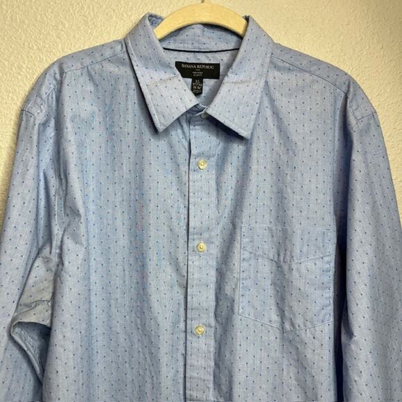 Banana Republic Men's Non-Iron Slim Fit Rivera Blue Dot Long Sleeve Shirt - Picture 6 of 13